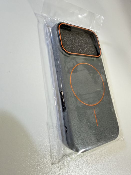 Чехол iPhone 17 pro