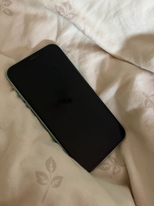 Iphone 11   64GB