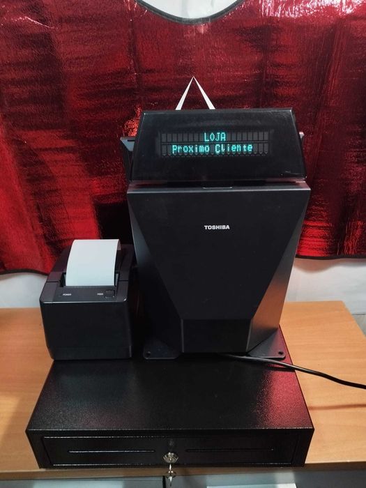 POS / Caixa registadora touch-screen com Programa + Garantia