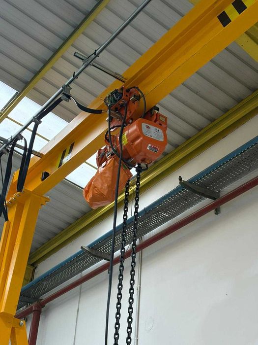 Guindaste de Pórtico de Rodas Elétrico 5T - Entrega Imediata (NOVO)