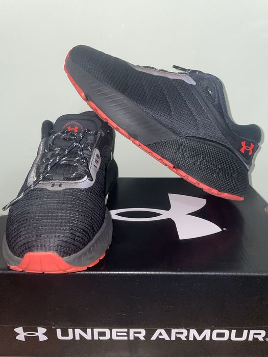 Under Armour HOVR Mega Warm