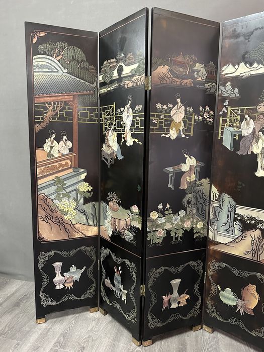 Вінтажна ширма в азіатському стилі