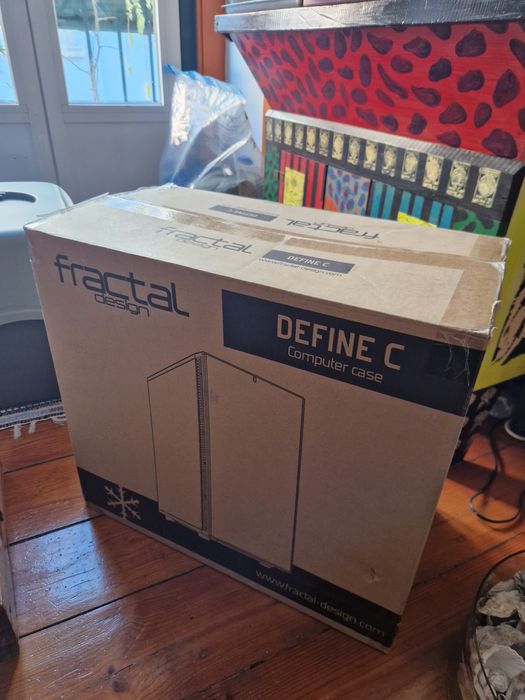Caixa PC Fractal Design Define C