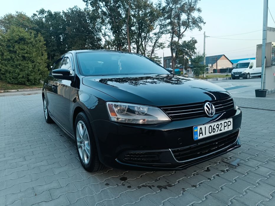 Volkswagen Jetta 2012 2,5 бензин