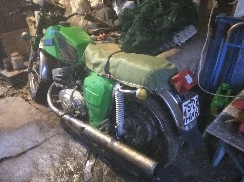 Продаю срочно 8000