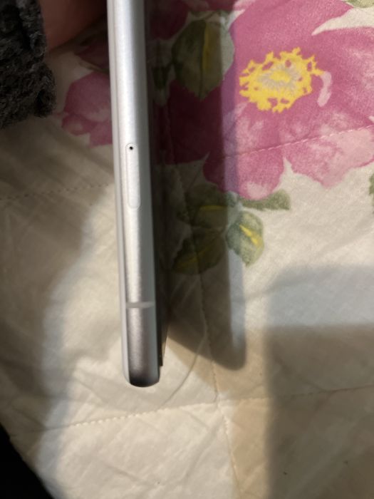 Google Pixel 7A biały