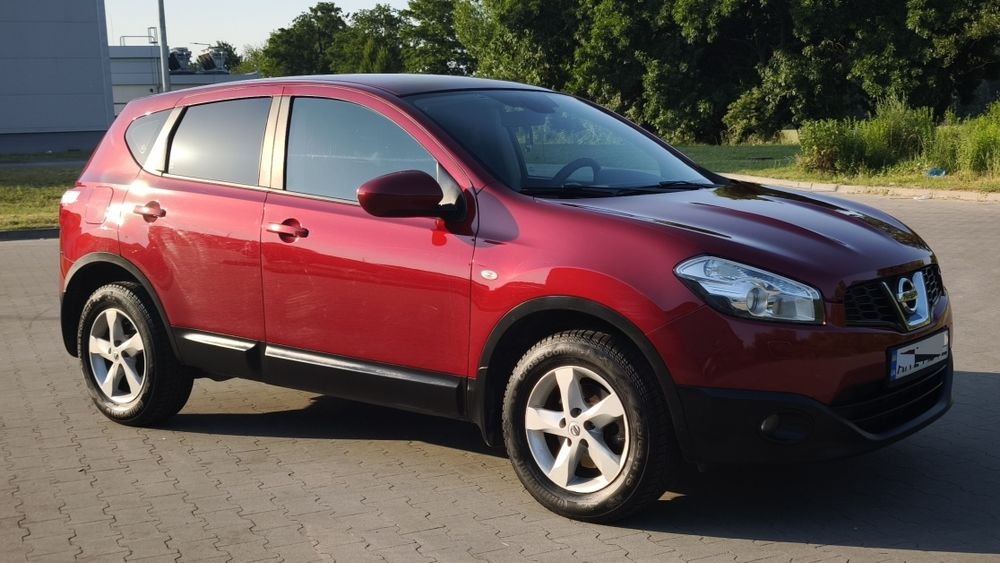 Продам машину авто Nissan Qashqai (2012)