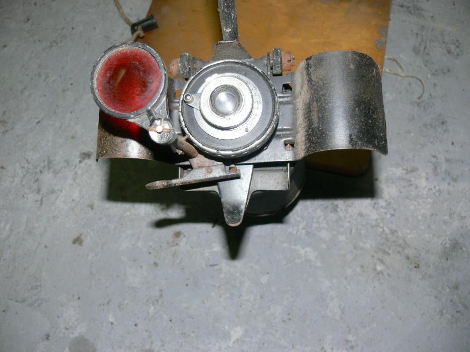 Stary przedwojenny rosyjski powiększalnik FIED