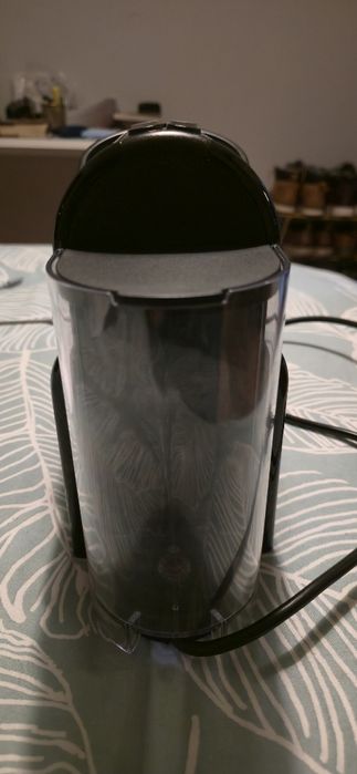 Nespresso Delongui.