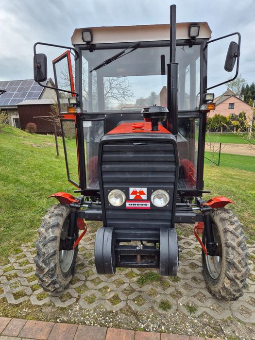 Ciągnik Ursus 3512