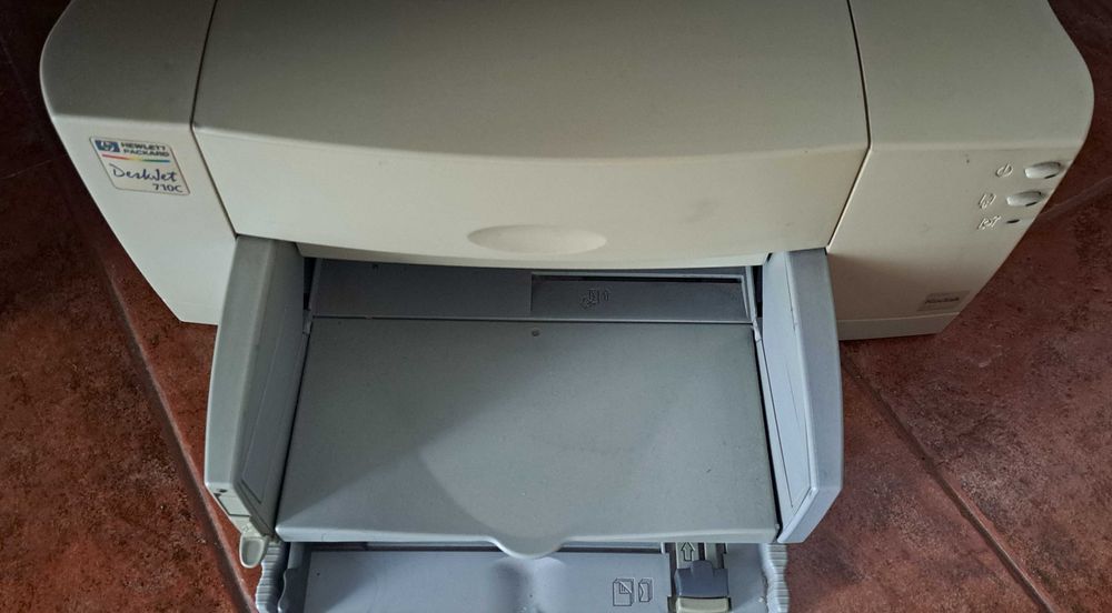 Vendo impressora HP710C e scanner Mustek