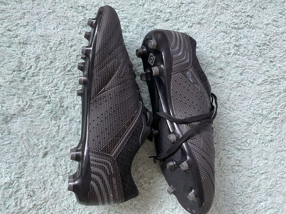 nowe korki piłkarskie dream pairs model akbomber