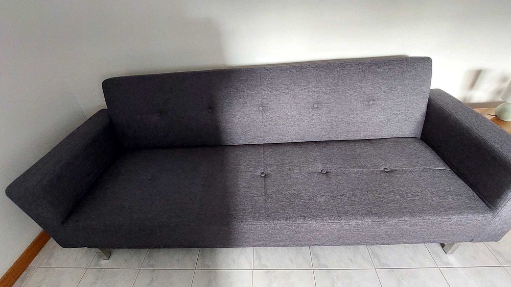 Sofá-cama 3 lugares - Conforama - Medida: 2,20x0,80