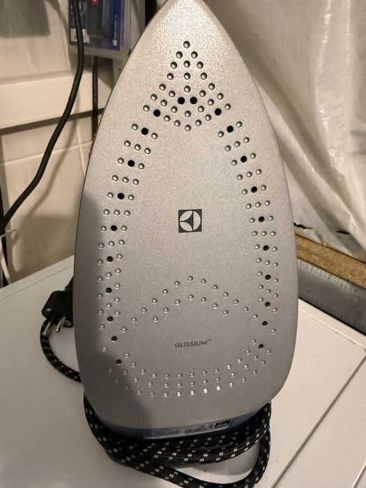 Праска Electrolux refine 600