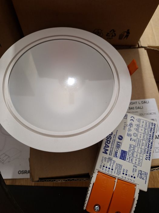 8szt- Oprawa Ledvance  downlight  l dali 12,5W 4000K – OSRAM