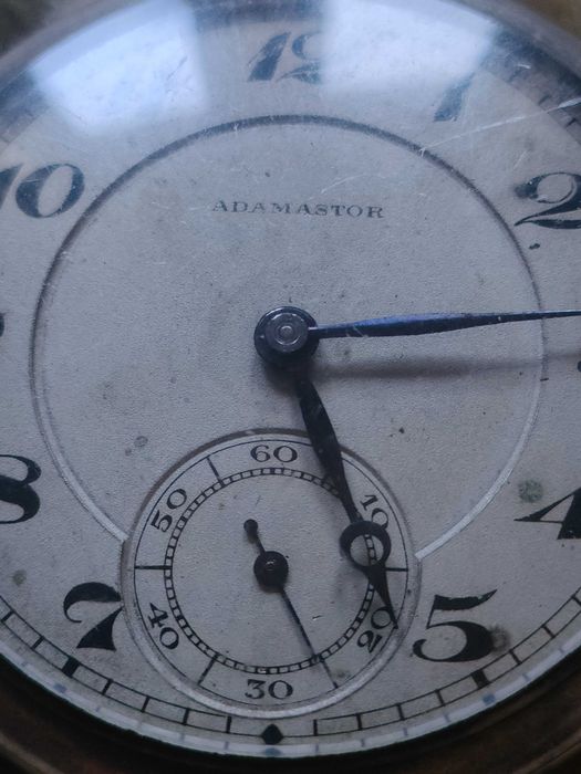 relogio de bolso adamastor a funcionar em bom estado com corrente