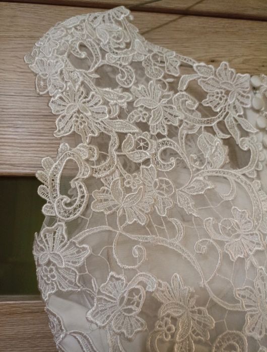 Suknia ślubna biała