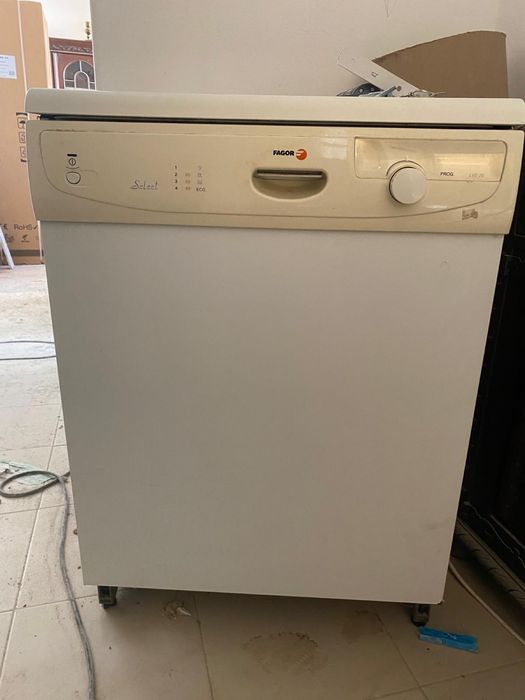 Lava loiça usada Fagor