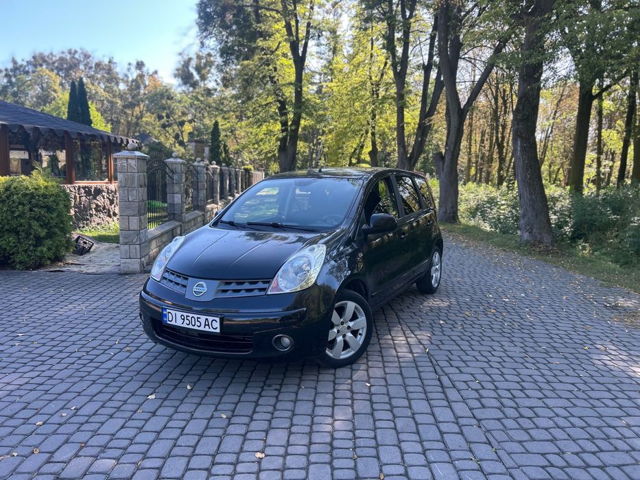 Nissan Note хороший стан