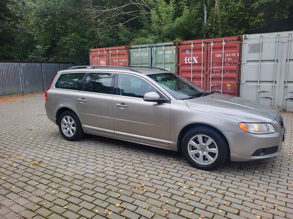 Volvo v 70 2012 polift 2.0d 3 5 cyl.
