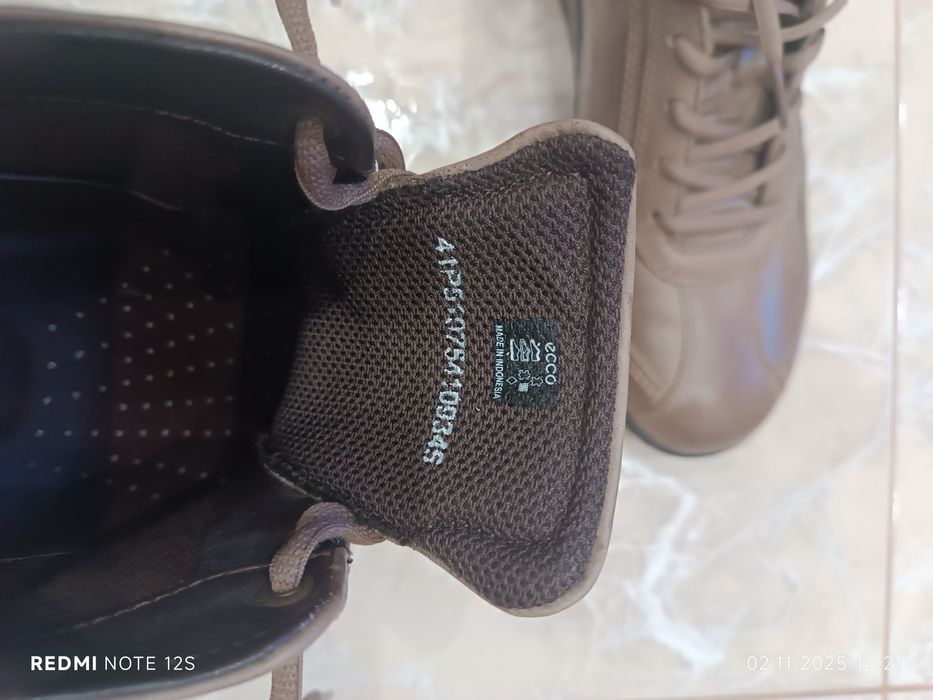 ECCO кросовки/туфли размер 41