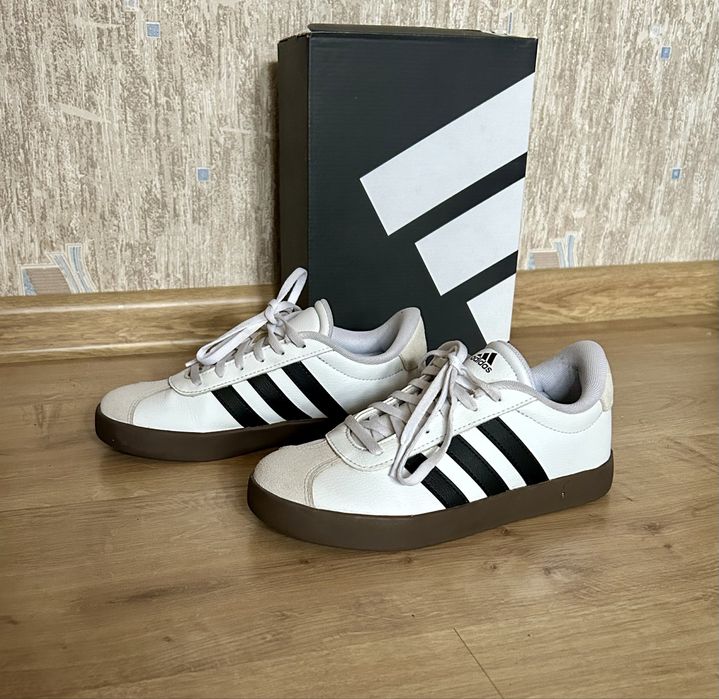 Кросівки adidas , жіночі кеди , підліткові кеди ,кеди адідас, 24см