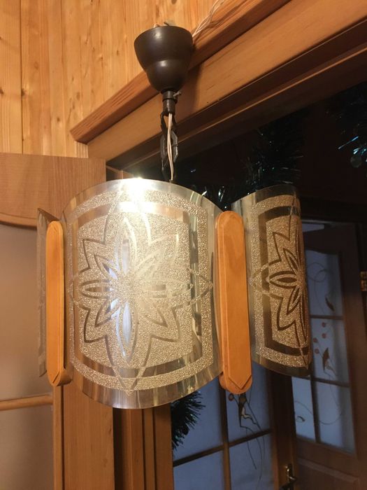 Люстра потолочна на 5 лампочок