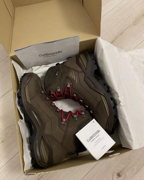 Ботинки Lowa RENEGADE 100 GTX 41.5р 42.5р 43.5р 44р 44.5р 45р 46р 47р