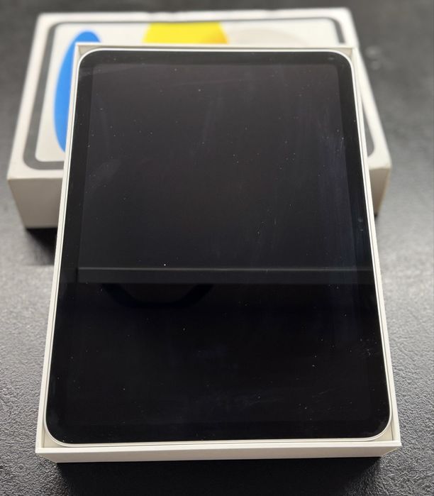 iPad 10 64GB Wi-Fi 100 % AK
