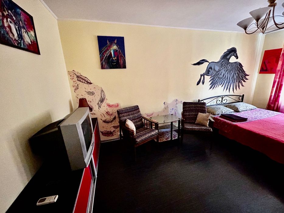 Квартира Посуточно жд вокзал( 2 мин), клиника Очі, Ультрамарин, МВД