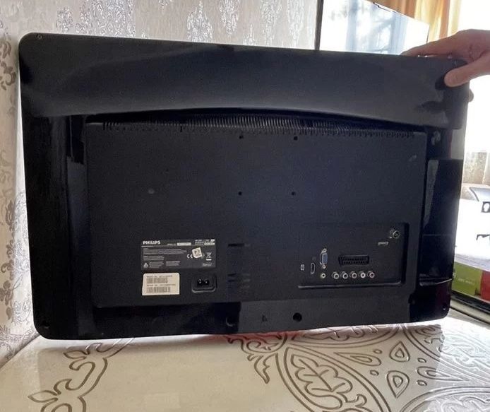 Телевизор philips 26PFL3405