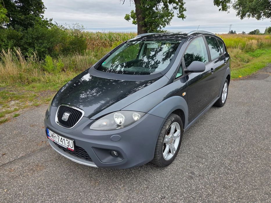 Seat Altea XL 2.0 Tdi 140PS Freetrack bezwypadek z Niemiec zarejestrowany w PL