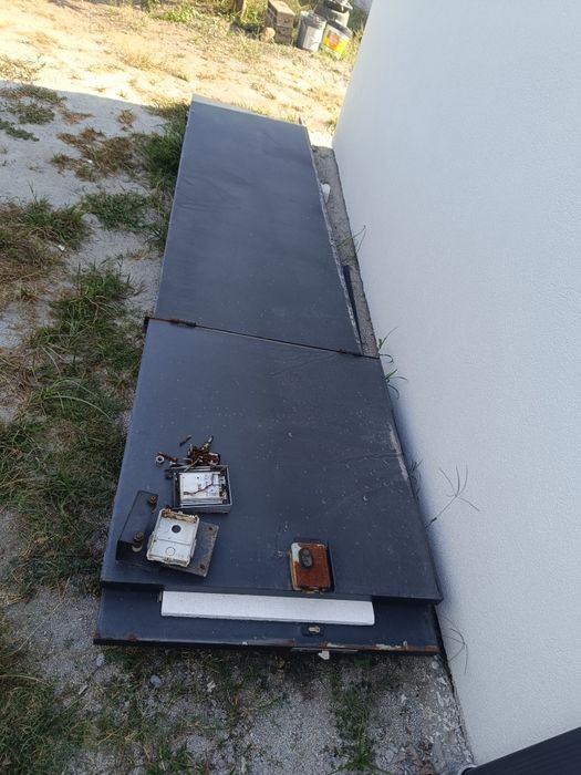 Vendo portão de correr entrada de garagem+ portão de entrada