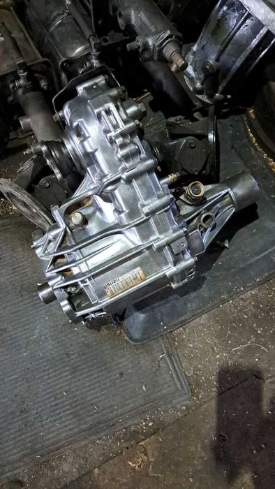 РОЗДАТКА Isuz d max rodeo 02-12 3.0 td ісузу д макс родео