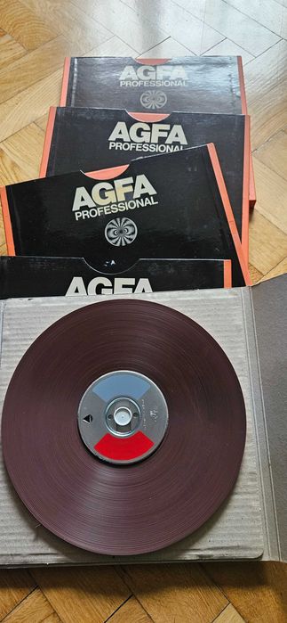 Agfa professional per 525 na bobinkach 1000mb