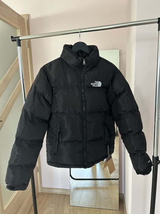 Nowa czarna kurtka The North Face Nuptse 700 retro rozmiar S