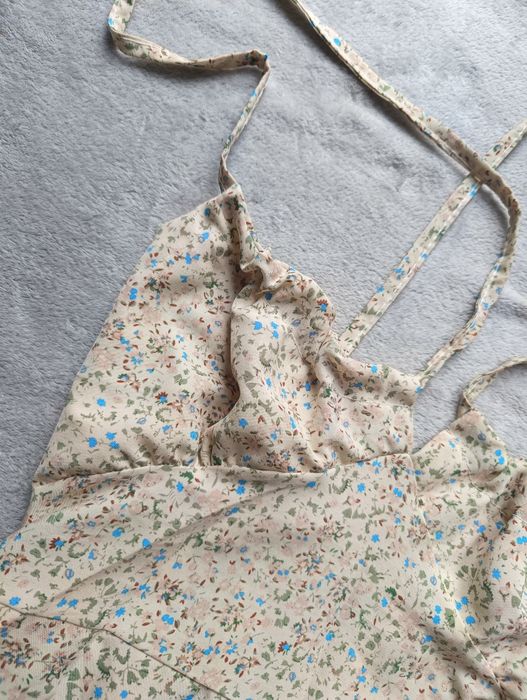 Su letnia kremowa w kwiaty 36