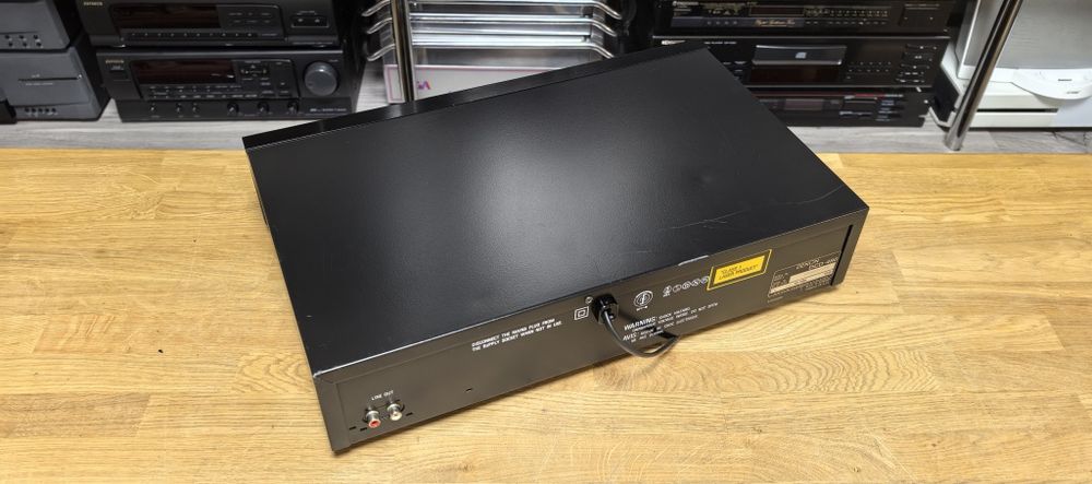 CD-програвач Denon DCD-480