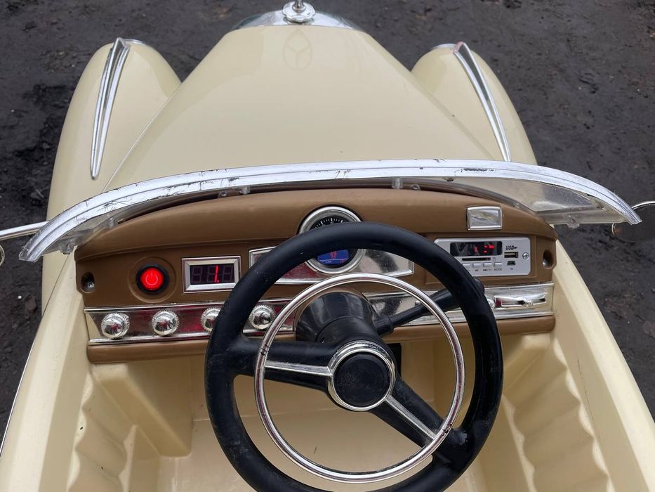 Електромобіль Ramiz Mercedes Benz 300S RETRO