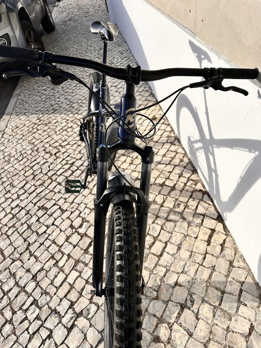 Kona Big Honzo Hardtail MTB – Shimano Deore – Dropper Post
