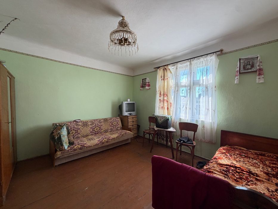 Продаж будинку в передмісті Стрия