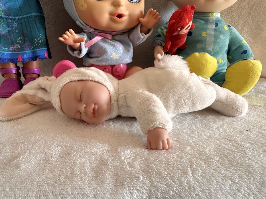 Ляльки Дісней, Cocomelon, Cry baby i Anne Geddes