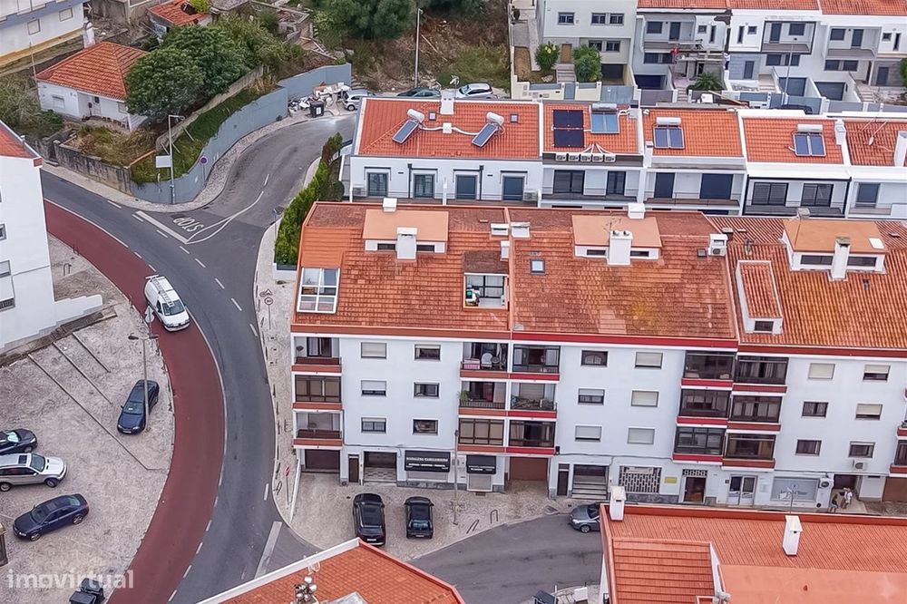 Apartamento de 4 assoalhadas na Amoreira