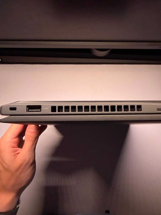 Lenovo ThinkPad T14 Gen 4 | Ryzen 7 PRO 7840U | 32GB | 1TB NVMe | PT