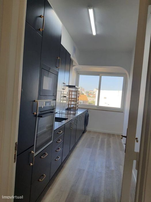 Apartamento T2 Remodelado Corroios — Corroios, Setúbal