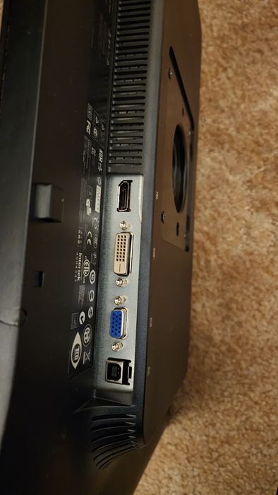 Монитор  HP ZR 2330