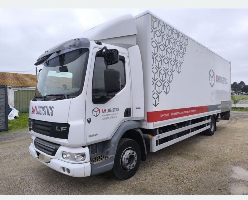 DAF 12.180 C/auto 7,2m plataforma 2T camião pesado