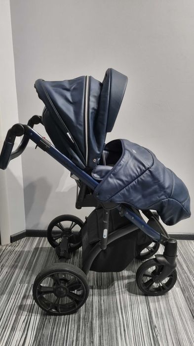 Коляска 2 в 1 Mioobaby Zoom