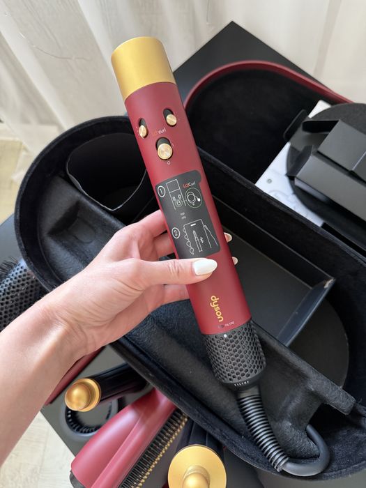 Продам Dyson airwrap I.D. HS08