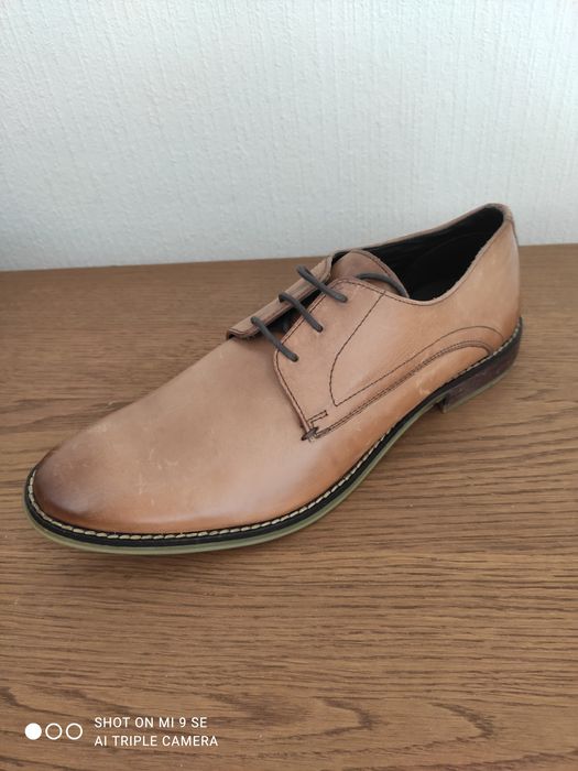 Clarks skórzane buty roz 41.5